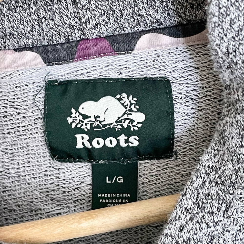 Roots Canada Camo Chenille Gray Hoodie Adult size Large - Picture 9 of 9